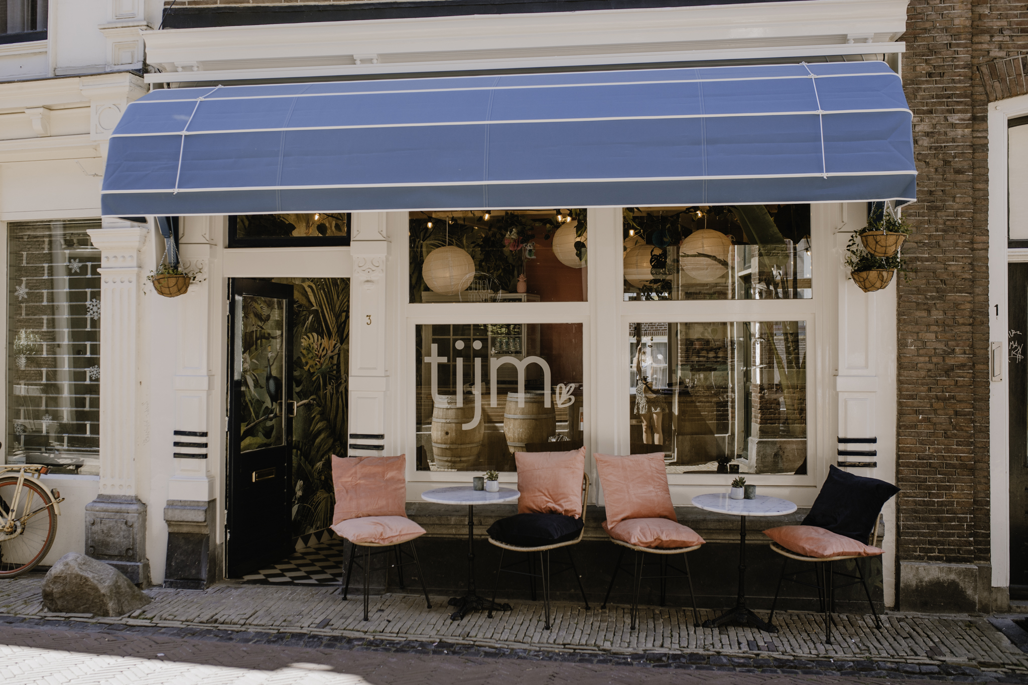 Dating cafe den haag